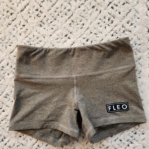 Fleo Shorts